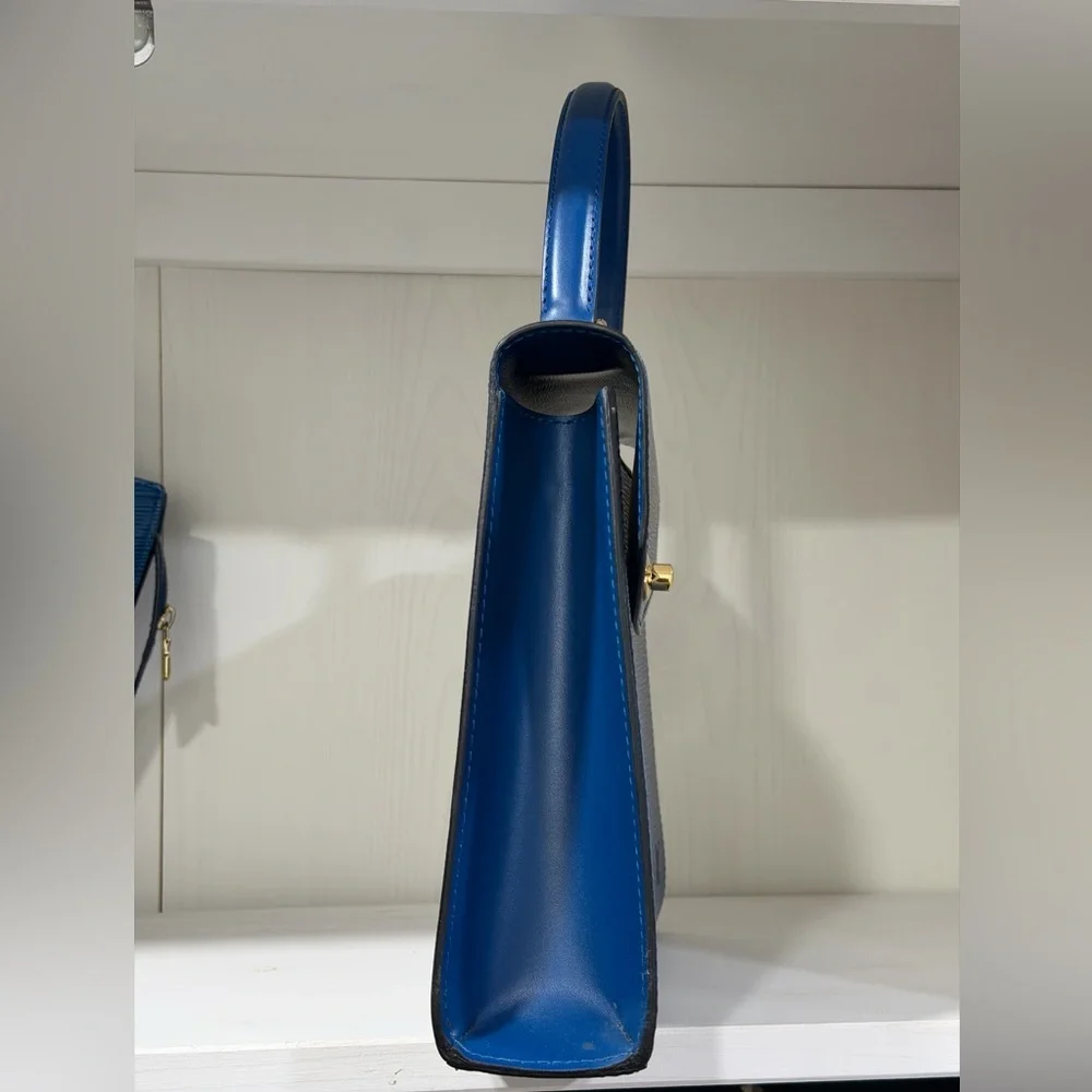 Louis‎ Vuitton Epi Leather Malesherbes